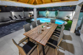 Stone House in the Center with Private Pool